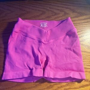 Ribbed V-Waist Pink Women’s Shorts